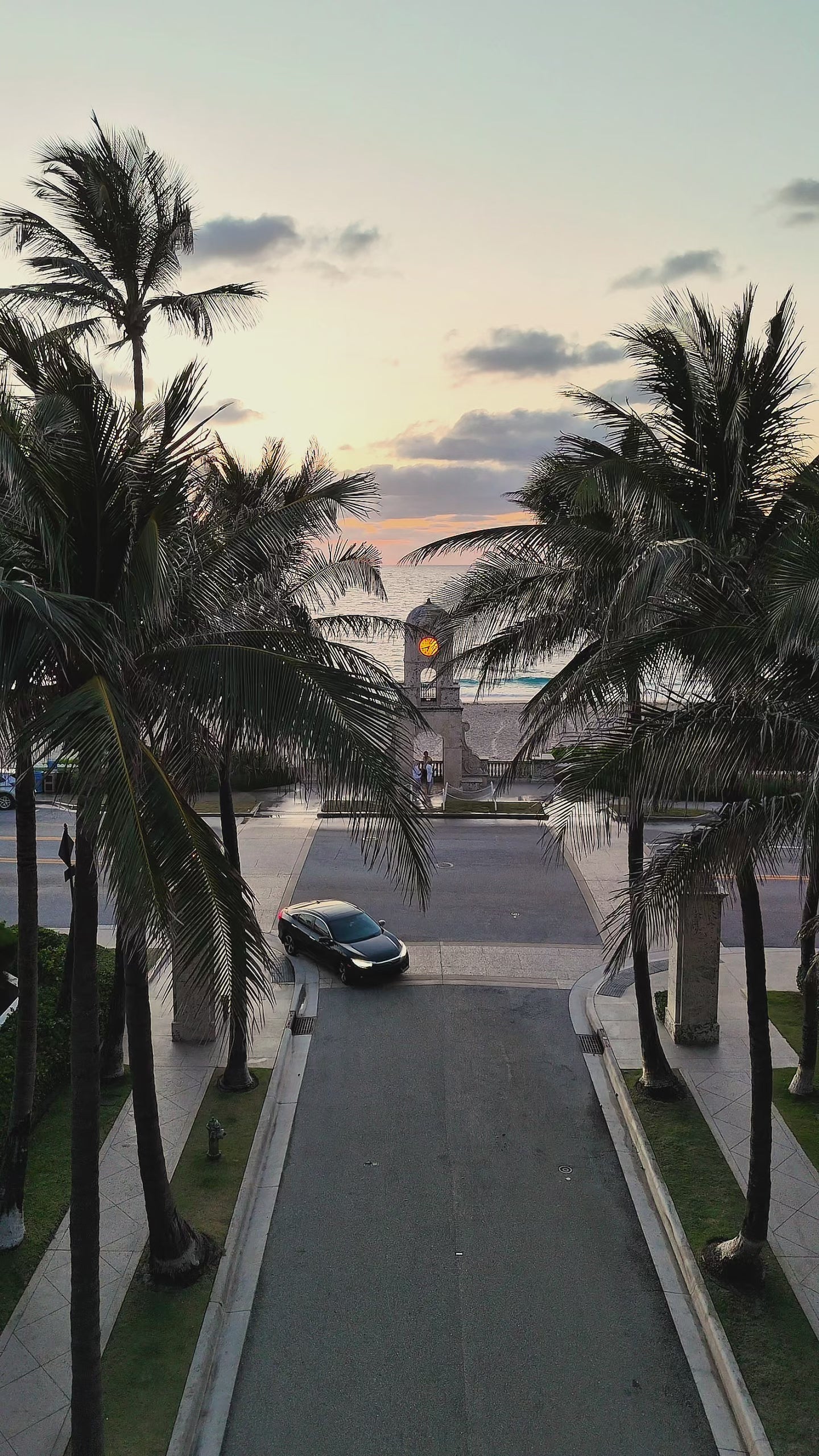 Worth Ave Sunrise